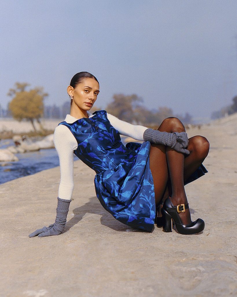 Full look by Shushu/Tong, Shoes by Marc 
Jacobs 
