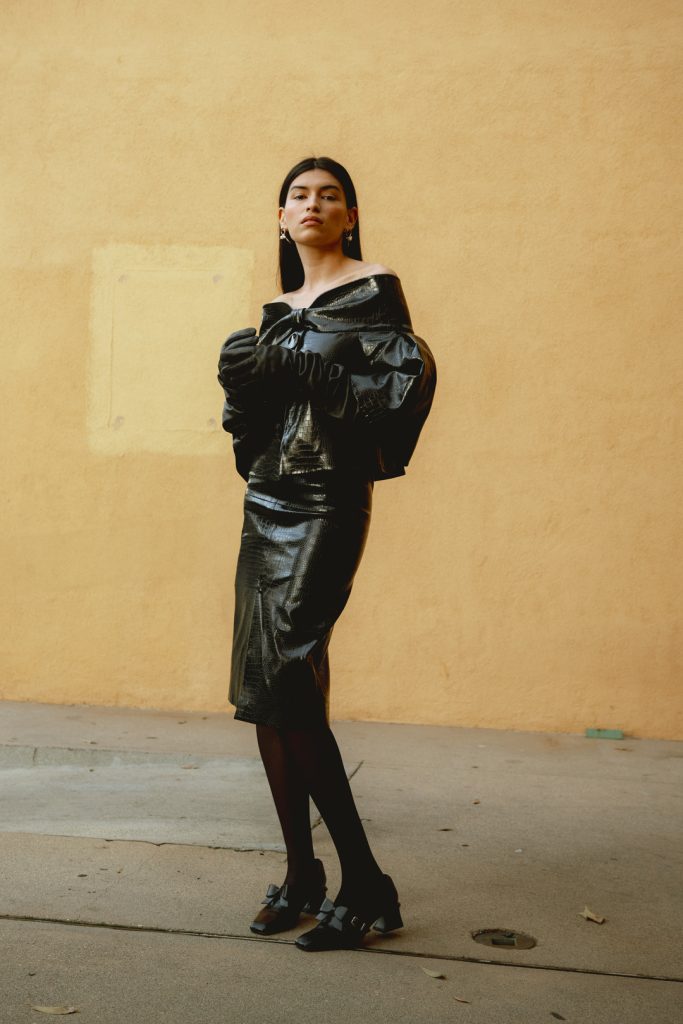 Full look by Shushu/Tong